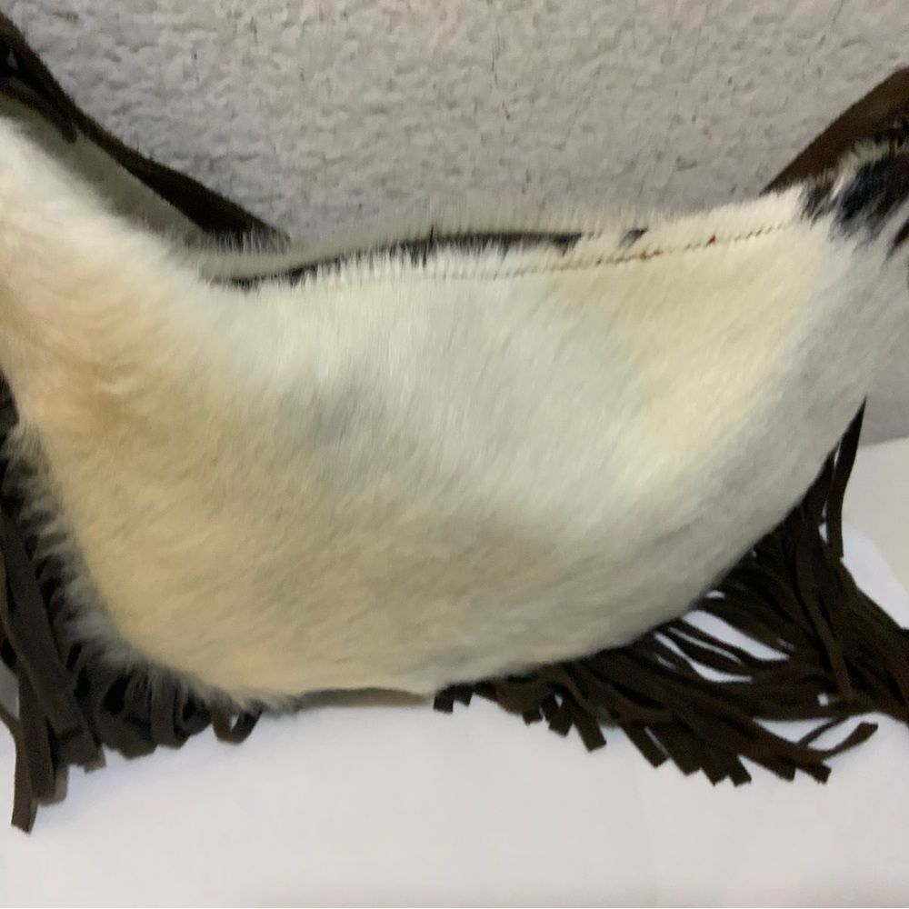 Maurizio Taiuti White and Dark Brown Fringe Cowhide Shoulder Tote - Picture 4 of 8